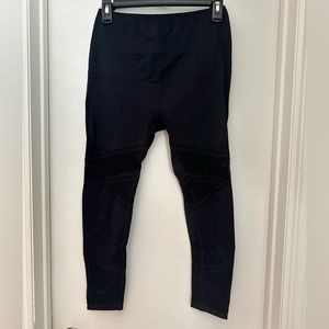 Fabletics Seamless High Waisted Compression Leggings in Medium Black